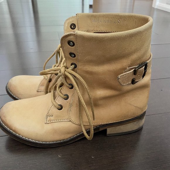 Combat boots - Picture 1 of 2